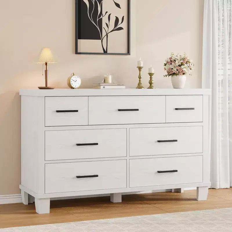 Modern 7-Drawer Dresser Wooden Chest of Drawers with Metal Handles Large Storage Capacity Ideal for Bedroom, Living Room, Hallway, Nursery